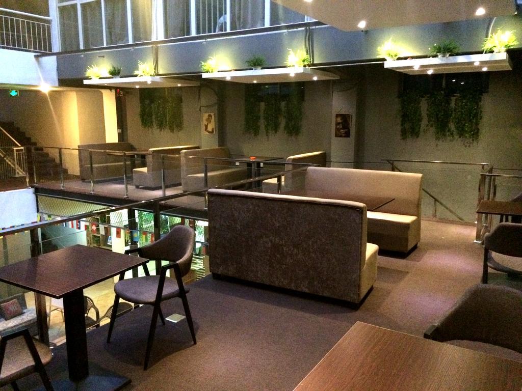 Xi'An Rainbow Youth Hotel Exterior foto